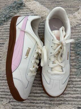 Puma Club 5V5 White Sneakers with Pink Stripe and Brown Sole